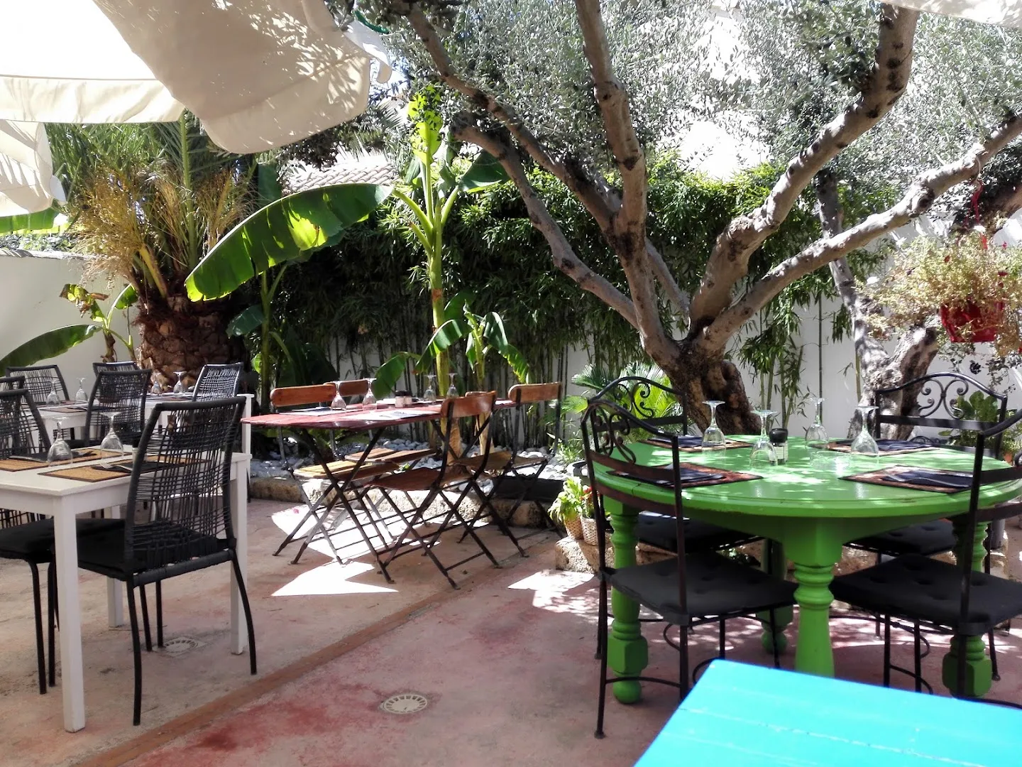 La Table D'amis Chez Richard